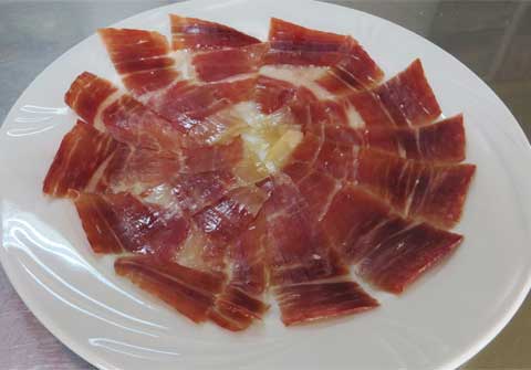 Plato de Jamón Ibérico del Bar Casa EL CATETO